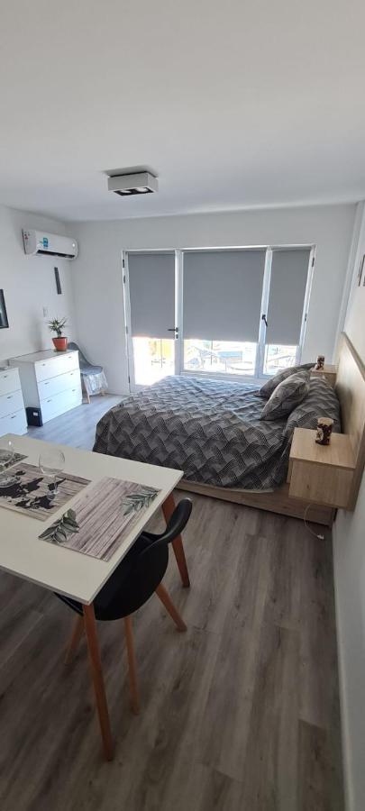 Monoambiente Del Barquito Alquiler Temporario Rosario Dış mekan fotoğraf